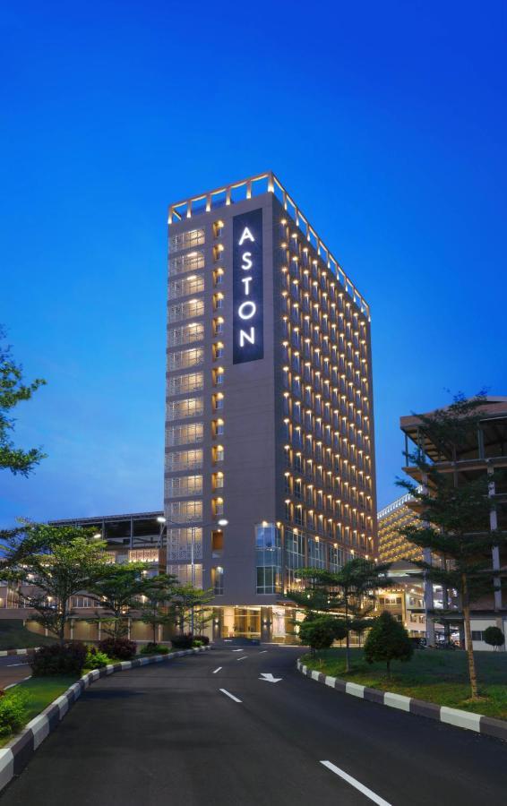 Aston Nagoya City Hotel Экстерьер фото