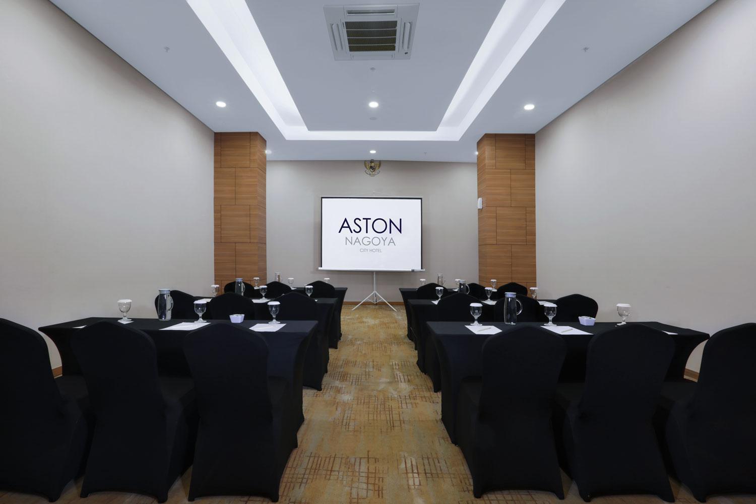 Aston Nagoya City Hotel Экстерьер фото